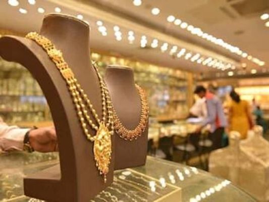  रिकॉर्ड स्तरों पर जा सकता है सोने का भाव, 80,000 रुपये प्रति 10 ग्राम छू सकती है कीमतें