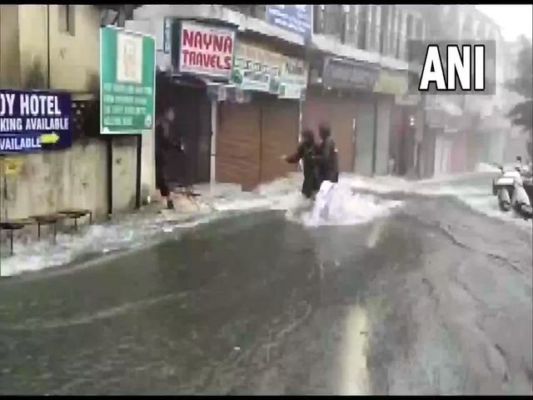 उत्तराखंड में बार-बार आ रही है त्रासदी, जानें कितना खतरनाक बन चुका है हिमालय