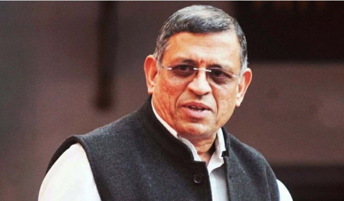 संघ विचारक एस गुरुमूर्ति ने सोशल मीडिया को बताया अराजकवादी, कहा- इस पर लगे पूर्ण प्रतिबंध