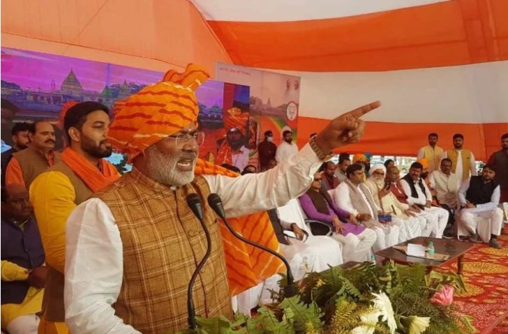  भाजपा प्रदेश अध्यक्ष बोले: पहले बम फटते थे, आज पाकिस्तान से बाहर नहीं निकलते आतंकवादी