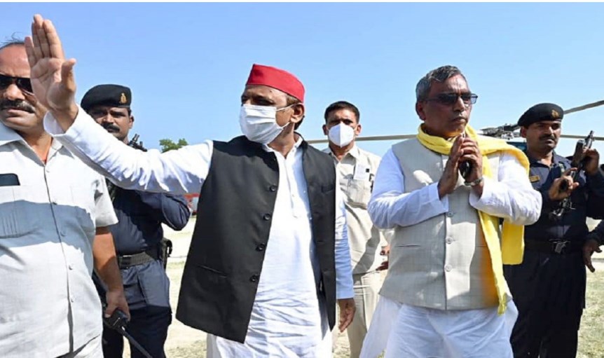 गठबंधन के बल पर सरकार की घेराबंदी करने में जुटी है समाजवादी पार्टी