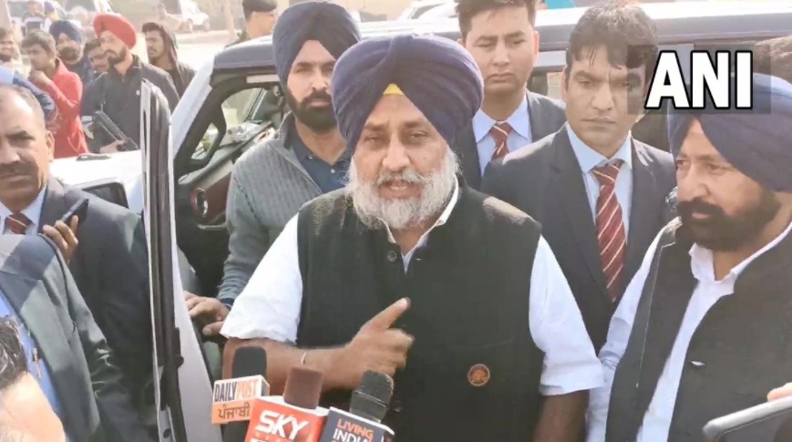 दरबार साहिब की घटना पर बोले सुखबीर बादल, जज की कमीशन बैठाकर होनी चाहिए जांच