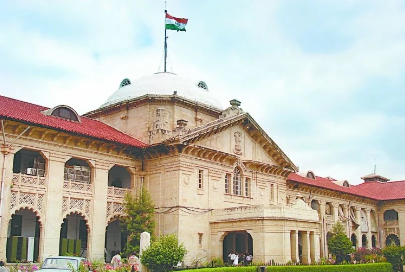 High Court stays the order of State Information Commission