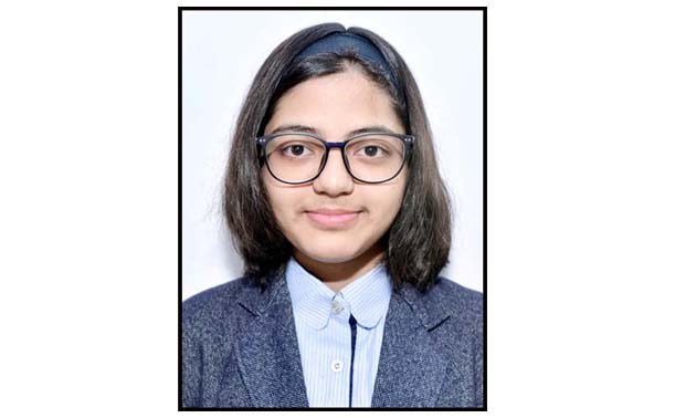 Juhi, a CMS student secures scholarship  worth US$ 71,584 for higher studies