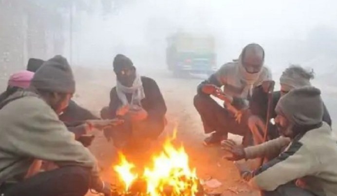 पश्चिमी यूपी में हुई बारिश से बढ़ा सर्दी का प्रकोप, जानिए आने वाले दिनों में कैसा रहेगा मौसम