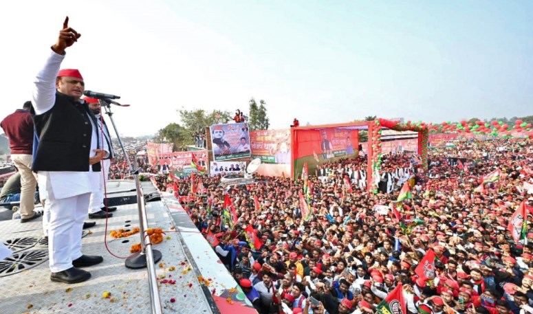 क्या सच में मुसलमानों के पास अखिलेश के अलावा नहीं है कोई विकल्प?