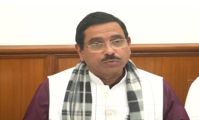सर्वदलीय बैठक में शामिल हुए 25 पार्टियों के नेता, संसद के बजट सत्र को सुचारू रूप से चलाने पर बनी सहमति