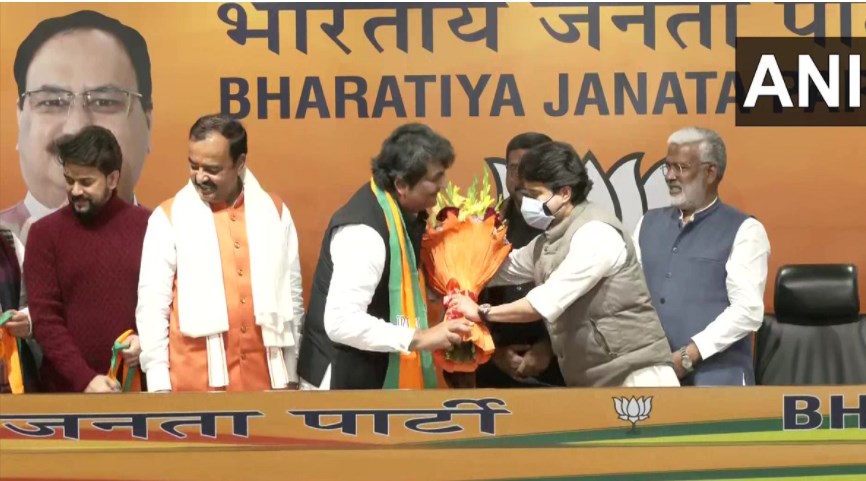 कांग्रेस के स्टार प्रचारक ने छोड़ा हाथ, हुए बीजेपी के साथ, कहा- देर आए दुरुस्त आए