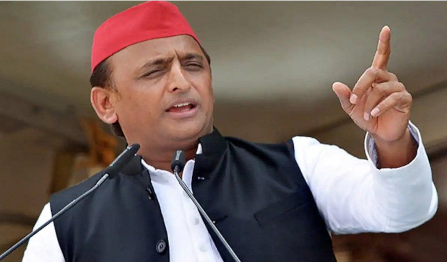 योगी भाजपा के सदस्य भी नहीं, कभी यहां से तो कभी वहां से टिकट मांग रहे: अखिलेश