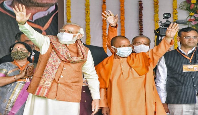यूपी में फिर योगी सरकार, 235 सीटों के साथ सत्ता में वापसी करेगी भाजपा