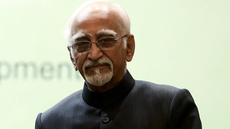 मानवाधिकार पर बोलते-बोलते हामिद अंसारी ने खड़ा किया विवाद, भाजपा ने दिया करारा जवाब