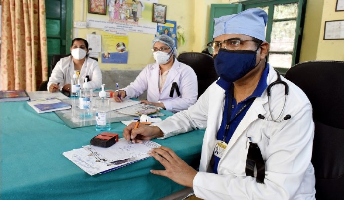 फरवरी के अंत तक भारत में खत्म हो जाएगी कोरोना महामारी, दिल्ली में पार कर चुका है पीक