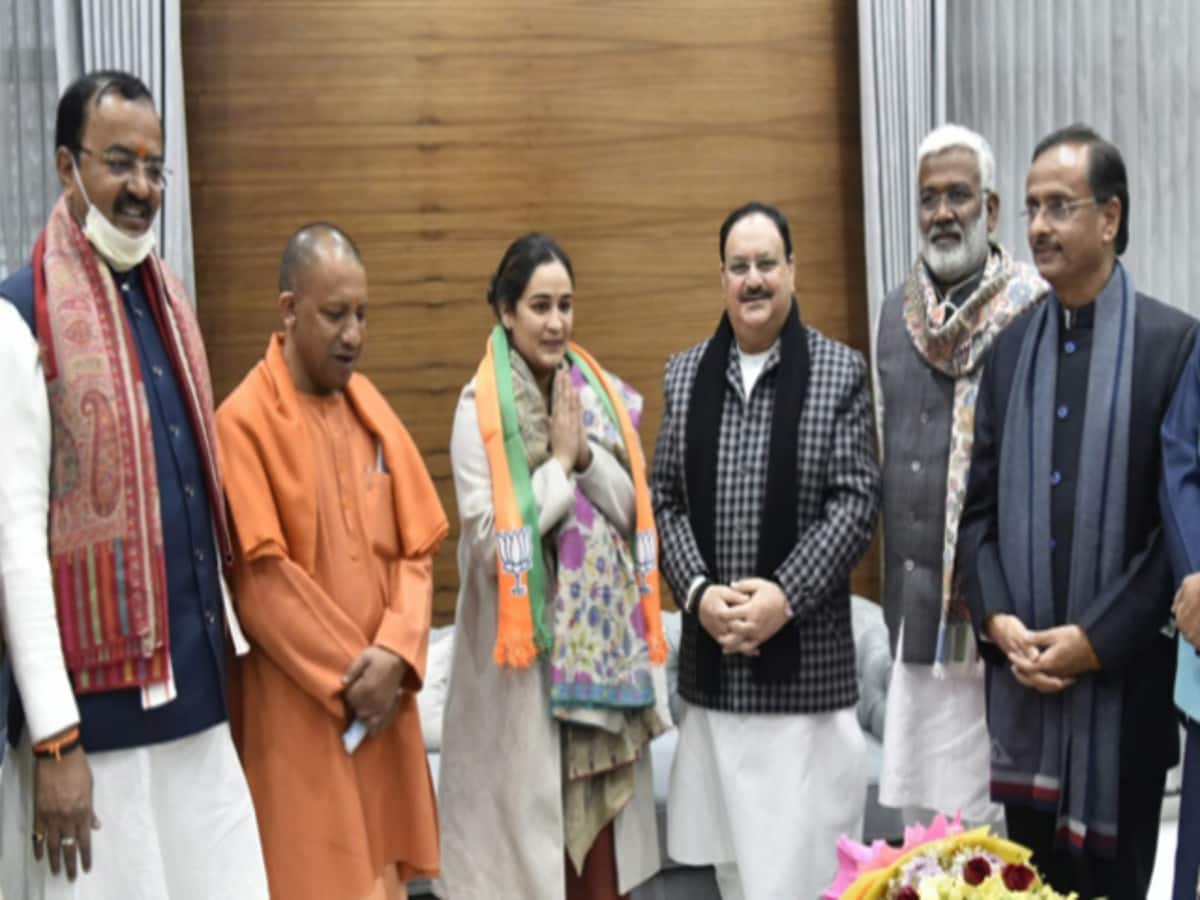 सपा संरक्षक मुलायम सिंह यादव की छोटी बहू अपर्णा यादव ने क्यों ग्रहण की भाजपा की सदस्यता, जानिए कितनी सम्पत्ति की मालकिन हैं