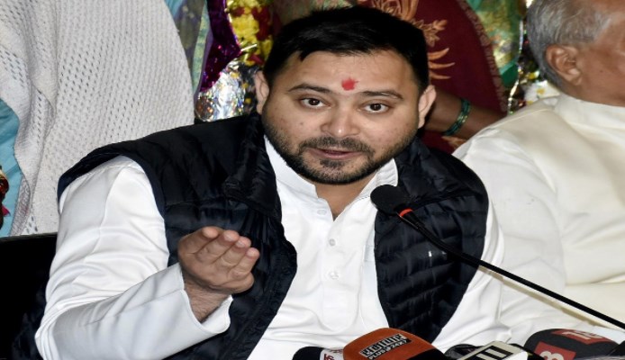 बिहार में बालिका गृह कांड पर तेज हुई राजनीति, तेजस्वी बोले- तोंद वाले, मूंछ वाले आरोपी क्यों नहीं पकड़े गए