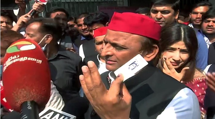 सपा प्रमुख अखिलेश यादव के खिलाफ सैफई में दर्ज हुआ मामला, जानें इसकी वजह