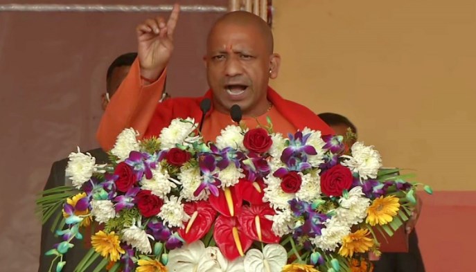 कश्मीर से केरल तक... योगी की अपील पर नेता क्यों मचा रहे राजनीतिक शोर