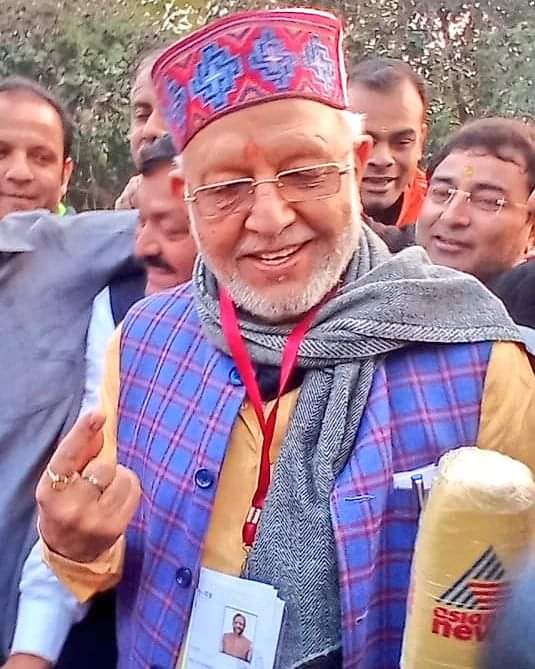 कैविनेट मंत्री सुरेश खन्ना ने अपने गृह जनपद शाहजहांपुर में सबसे पहले सुबह 7:00 बजे अपना वोट डालकर मीडिया से क्या कहा जानिए