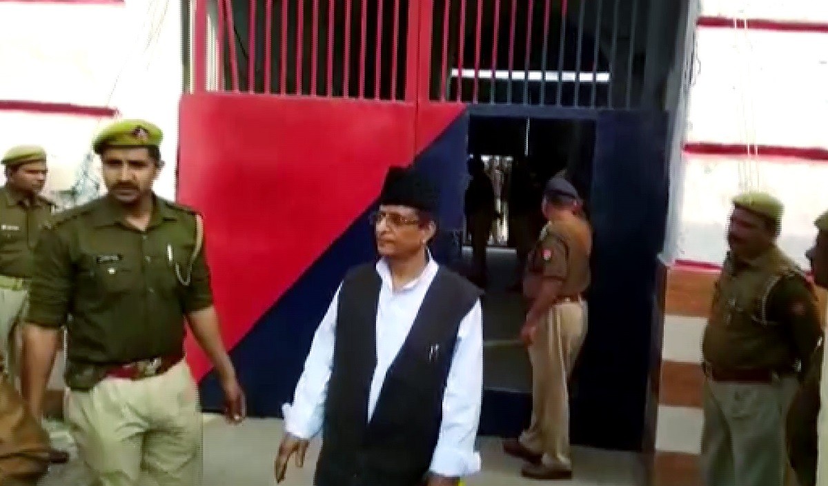 क्या 10वीं बार चुनाव जीतने में कामयाब हो पाएंगे आजम खान ? जेल में बनाई चुनावी रणनीति