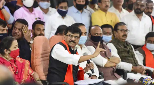 ईडी ने कुर्क की उद्धव ठाकरे के साले की संपत्ति, संजय राउत बोले- जनता की अदालत बड़ी है