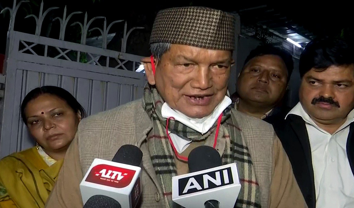 पैसे लेकर टिकट बांटने के आरोपों पर छलका हरीश रावत का दर्द, कहा- मुझे सभी पदों से हटा दें