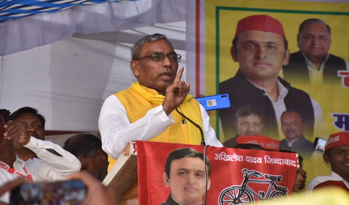 अपनी चुनावी सभाओं में ओमप्रकाश राजभर क्यों कह रहे- मेरे अंगने में तुम्हारा क्या काम है