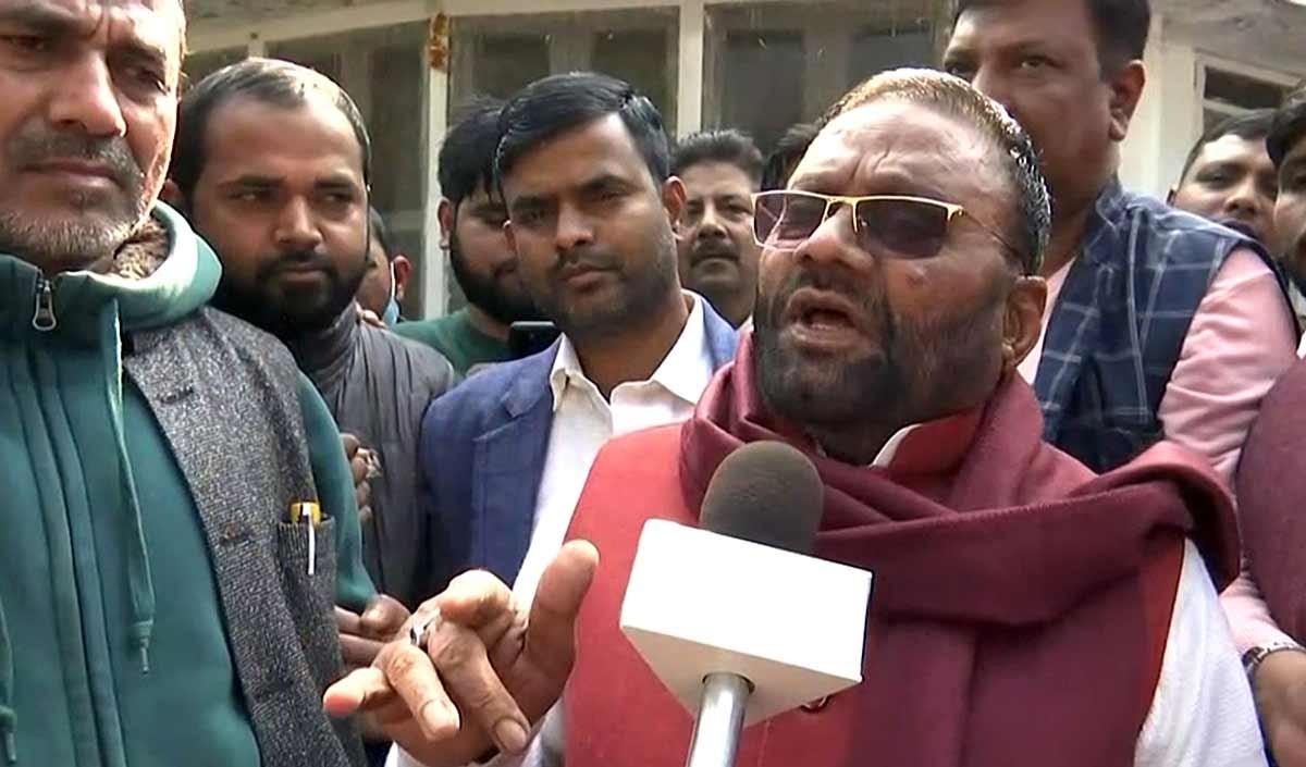 क्या जीत को लेकर आश्वस्त नहीं हैं स्वामी प्रसाद मौर्य ? कही यह अहम बात