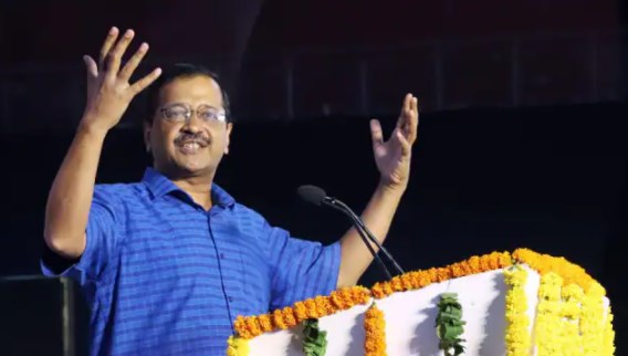 चुनाव का ऐलान करने जा रही भाजपा? PM आवास पर गुजरात BJP नेताओं की बैठक पर केजरीवाल का तंज
