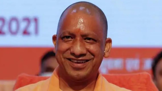 यूपी मुख्यमंत्री योगी आदित्यनाथ तीन मई को आएंगे तीन दिन के दौरे पर आएंगे उत्तराखंड