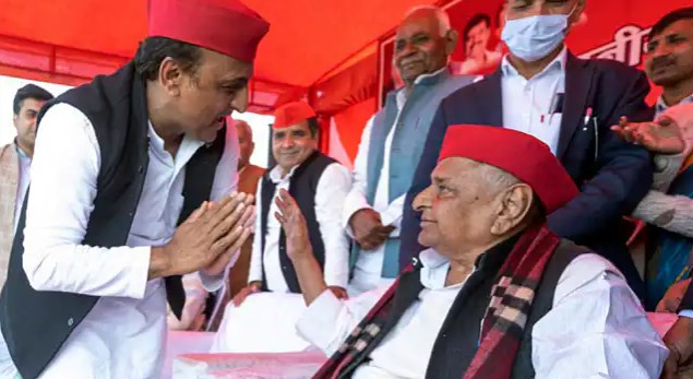 यूपी एमएलसी चुनाव: मुलायम सैफई में और अखिलेश करहल में डालेंगे वोट