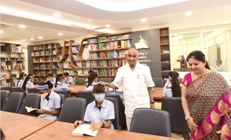 Parents witness multifaceted talents of children