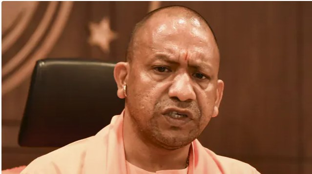 सीएम योगी के सख्त निर्देश, विदेश भेजने में फर्जीवाड़ा करने वालों के खिलाफ चलाएं अभियान
