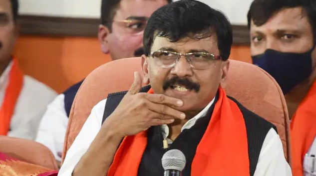 संजय राउत ने राज ठाकरे को बताया बीजेपी का लाउड स्पीकर,