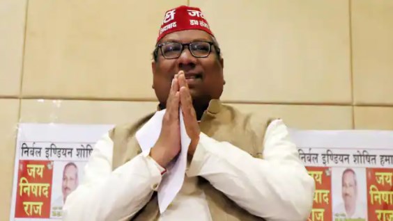 योगी सरकार के मंत्री संजय निषाद ने कहा- हिंदी नहीं बोलने वालों की देश में कोई जगह नहीं