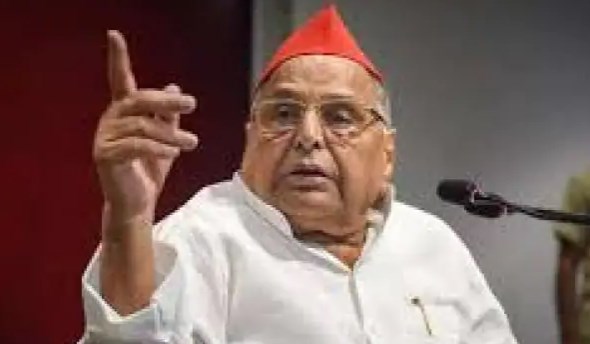 पुराने तेवर में दिखे मुलायम, मैनपुरी में कार्यकर्ताओं से बोले-हार-जीत होती रहेगी 