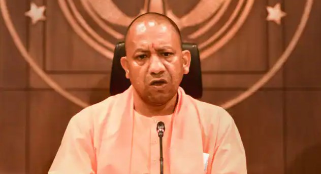 एक्शन में सीएम योगी, अस्पताल में डॉक्टर न मिले तो बढ़ेंगी मुश्किलें