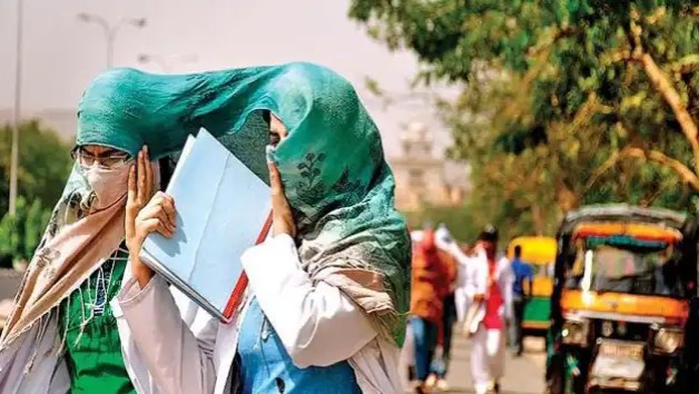 यूपी के इन जिलों में चल सकती है धूल भरी आंधी, बूंदाबांदी दिला सकती है गर्मी से राहत 
