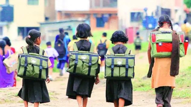 यूपी के स्कूलों में छुट्टी को लेकर नया आदेश
