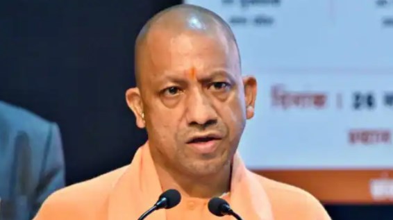 सीएम योगी के निर्देश पर यूपी के हर थाने में स्थापित हुई साइबर हेल्प डेस्क