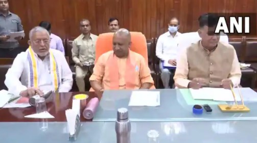 हर मुद्दे पर चर्चा और जवाब देने को तैयार है यूपी सरकार: सीएम योगी