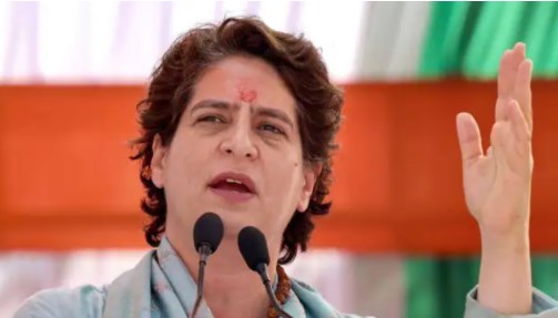 राहुल के बाद प्रियंका ने भी केंद्र को घेरा, कहा- डेली खर्च के लिए लोगों को लेना पड़ सकता है लोन