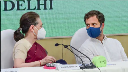कांग्रेस ने जब लगाए चिंतन शिविर, बदल गई सियासत, अब उदयपुर में होगा मंथन