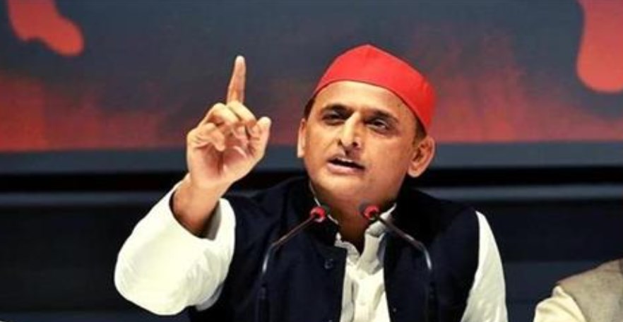 अखिलेश का BJP पर हमला, कहा- सरकार बड़े-बड़े उद्योगपतियों से मिल गई है