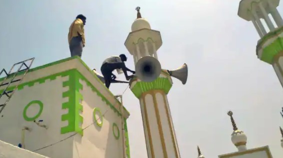 लाउडस्पीकर पर अजान मौलिक अधिकार नहीं, इलाहाबाद हाई कोर्ट ने खारिज की याचिका