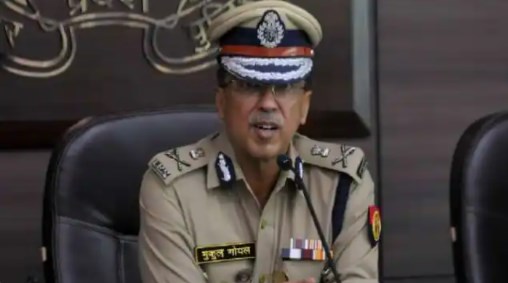 यूपी डीजीपी पद से हटाए गए मुकुल गोयल, आदेश की अवहेलना पर एक्शन