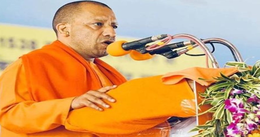 आजमगढ़ में CM योगी ने संभाला मोर्चा, कहा- निरहुआ को बना दीजिए सांसद