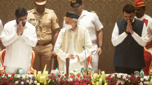 महाराष्ट्र के एकनाथ बने शिंदे, मुख्यमंत्री पद की ली शपथ, देवेंद्र फडणवीस डिप्टी सीएम पर माने