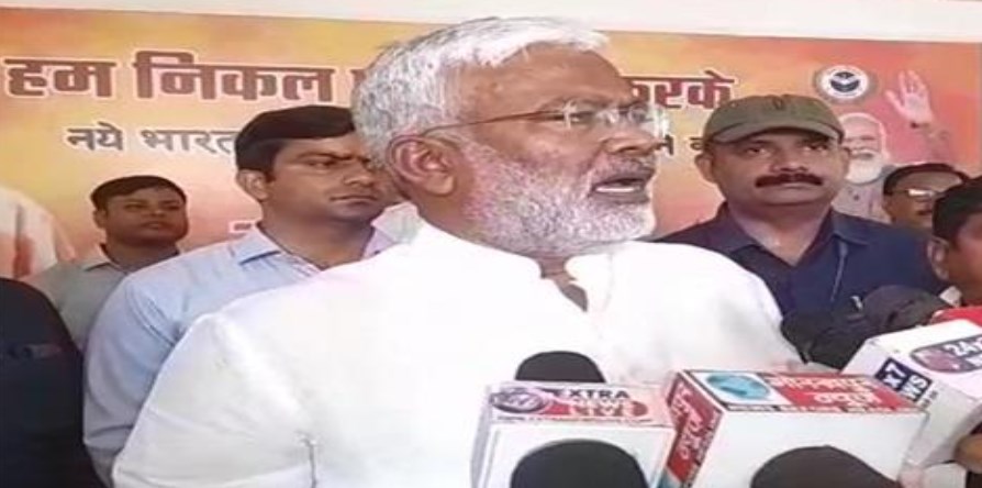 उत्तर प्रदेश मे कानून का राज, शरारती तत्वों के खिलाफ होगी कार्रवाई: स्वतंत्र देव
