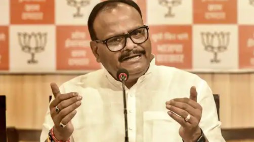 अग्निपथ योजना में दिक्कत नहीं, युवाओं-छात्रों के साथ है सरकार: ब्रजेश पाठक