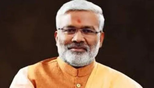 सरकार से नाराज नहीं है दिनेश खटीक, स्वतंत्रदेव सिंह बोले- रोजाना होती है बातचीत