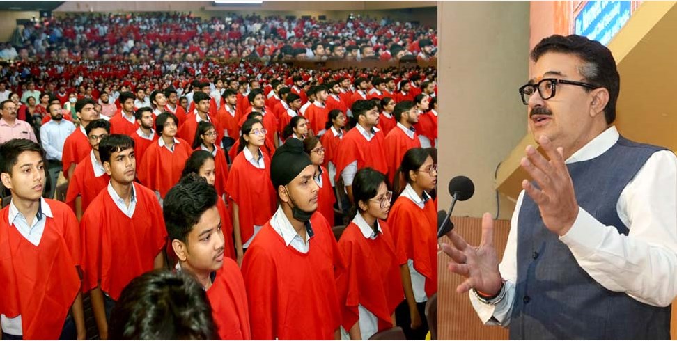  बोर्ड परीक्षा में सी.एम.एस. के 59 टॉपर छात्रों 64 लाख रूपये का नगद पुरस्कार मिलेगा 